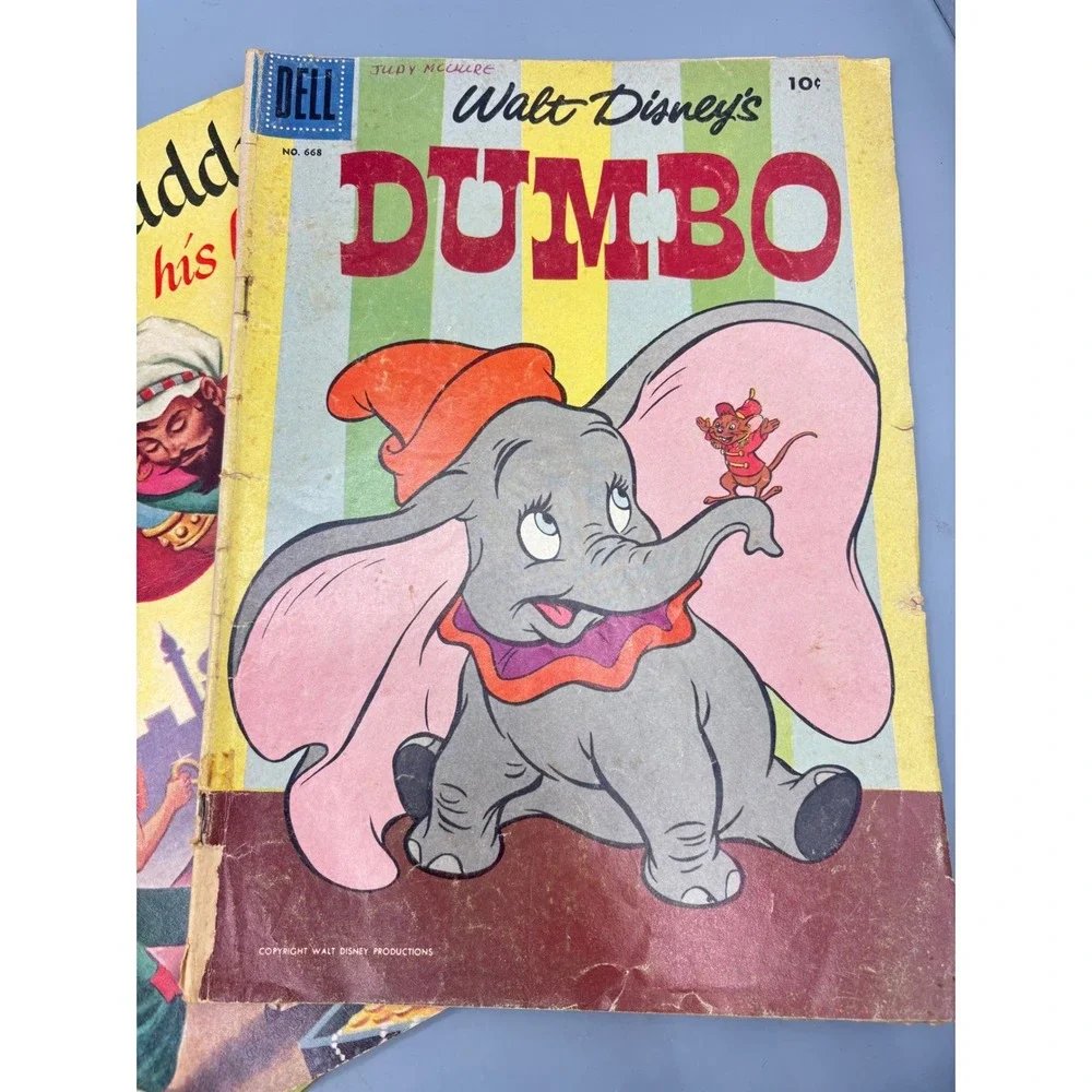 Vtg Lot of 3 Walt Disney Classics Illustrated Comic Books Bambi Dumbo Aladdin‎